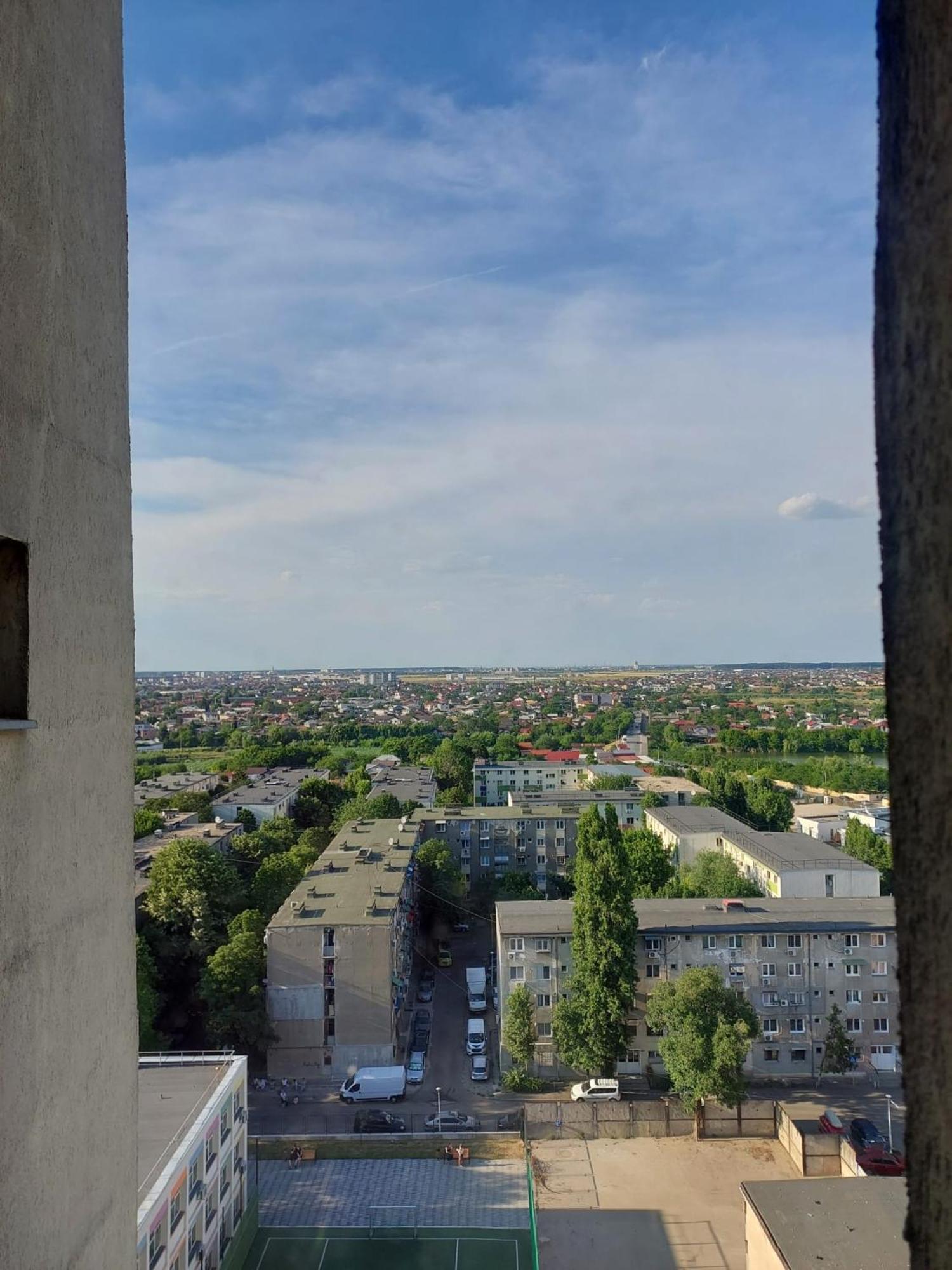 Panorama Mega Apartament Pantelimon Bucharest Exterior photo