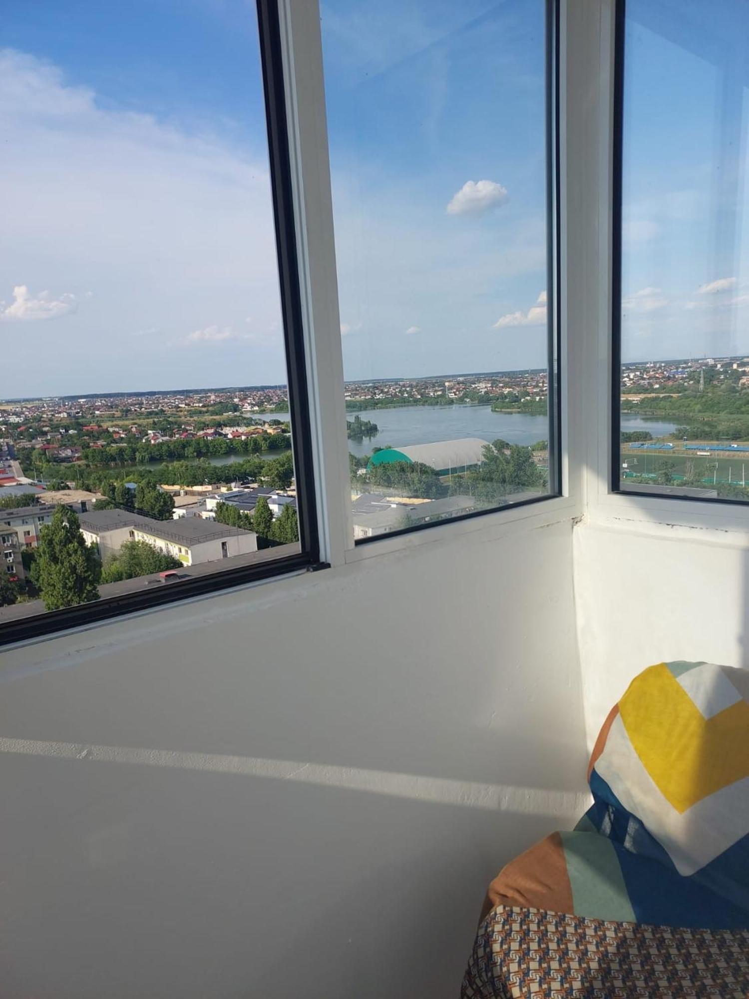 Panorama Mega Apartament Pantelimon Bucharest Exterior photo